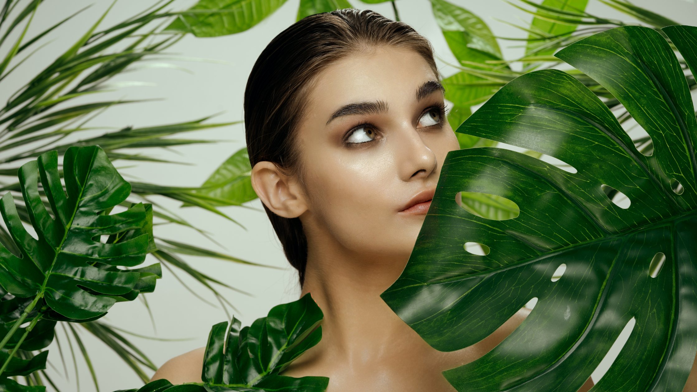 CLEAN BEAUTY AND WHY IT MATTERS: The Importance of Choosing Beauty Products with Clean Ingredients