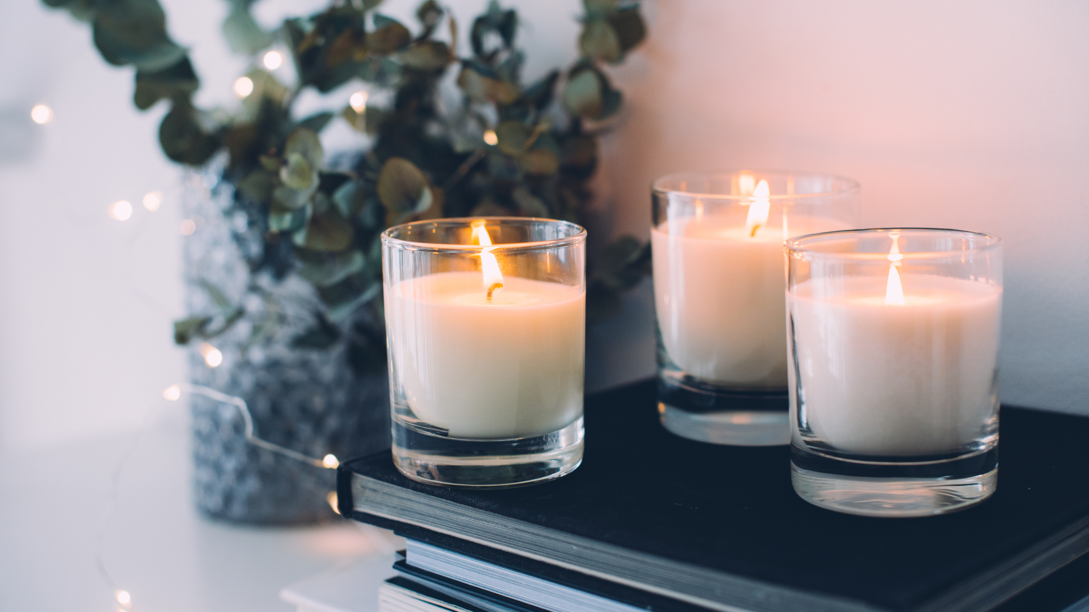 VEGAN AND CLEAN BURNING CANDLES